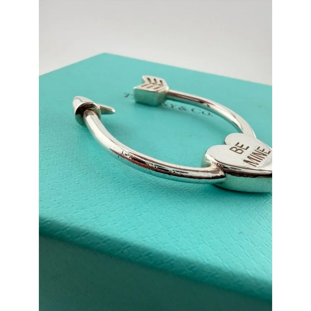 💘 Tiffany & Co. Be Mine Valentine U Keychain Key Holder Sterling Silver 1999